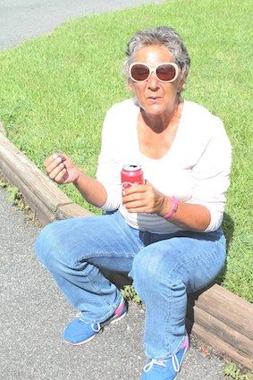 Vicki Lamica pop top